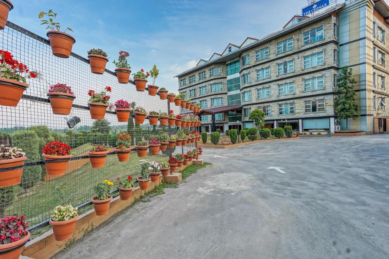 ホテルThe Chinar Srinagar エクステリア 写真